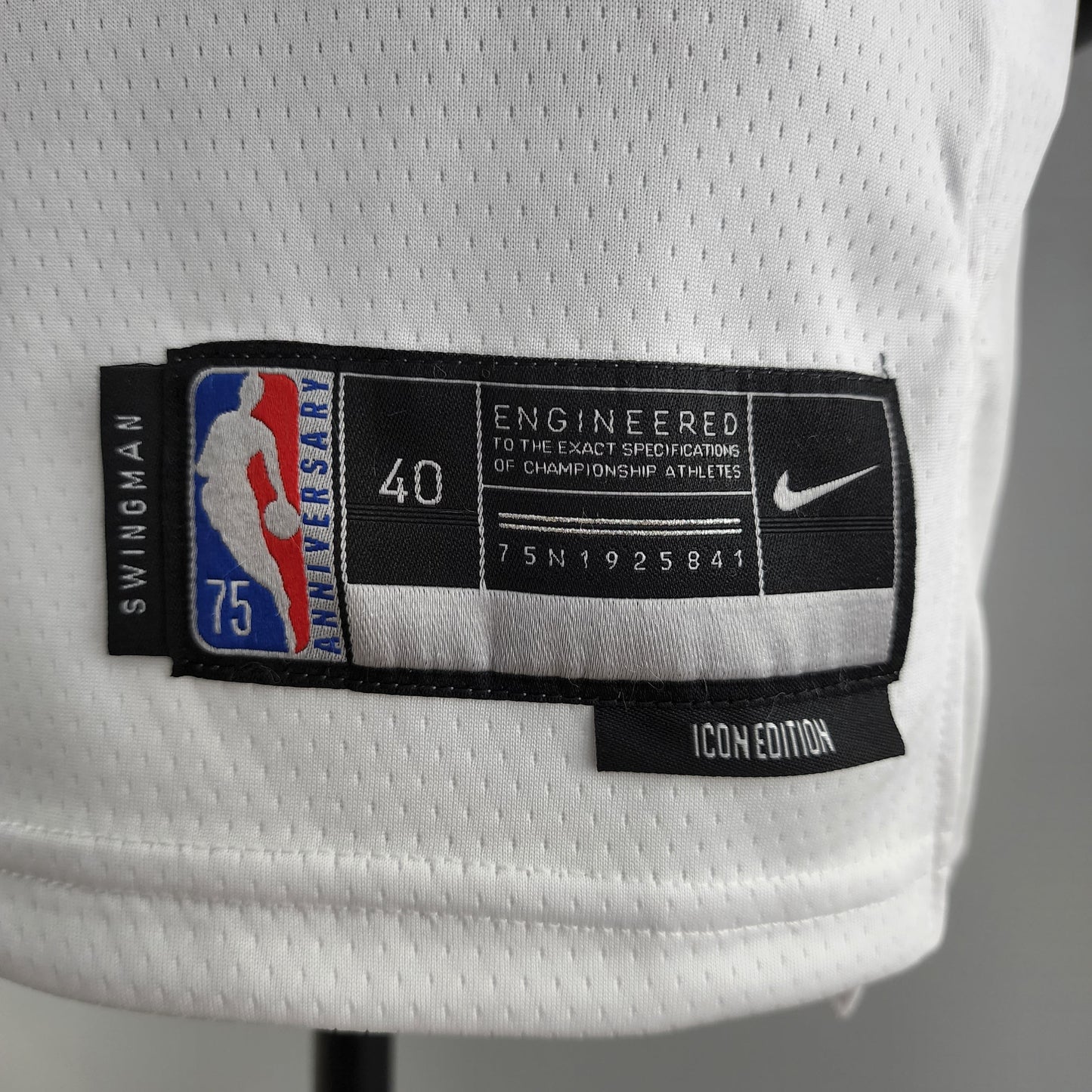 Camisa NBA Lakers #95 Toscano Branca 75° Aniversário - 23/24