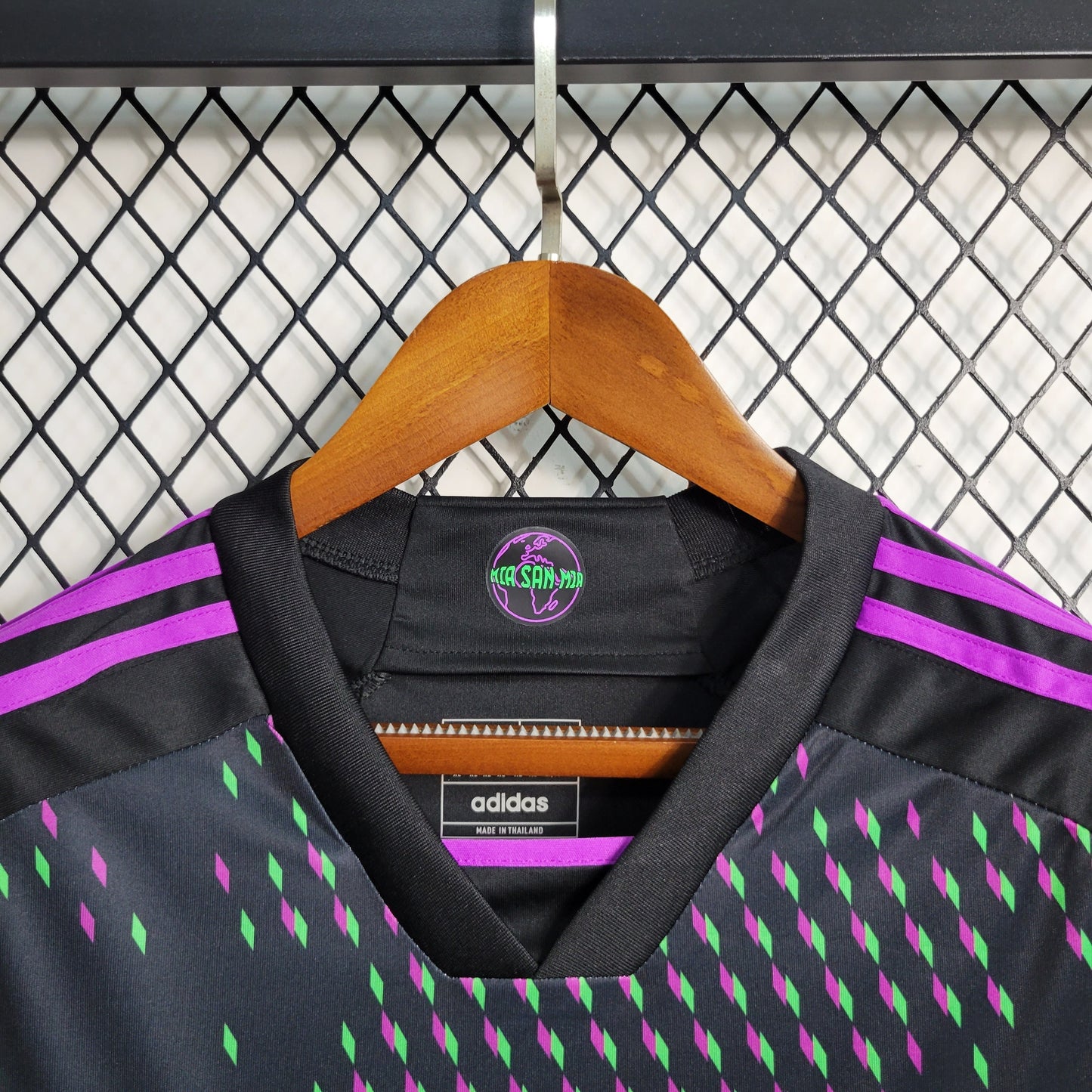 Camisa Bayern Munique Away 23/24 - Adidas Torcedor Masculina