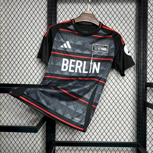 Camisa Union Berlin Away 24/25 - Torcedor Masculina