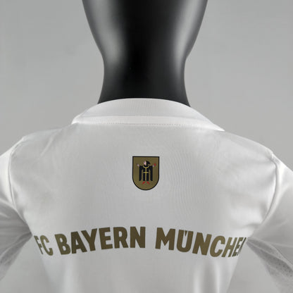 Kit Infantil Bayern Reserva 22/23