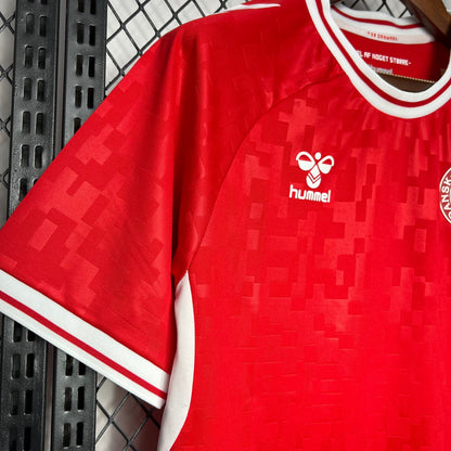 Camisa Dinamarca Home 24/25 - Torcedor Masculina