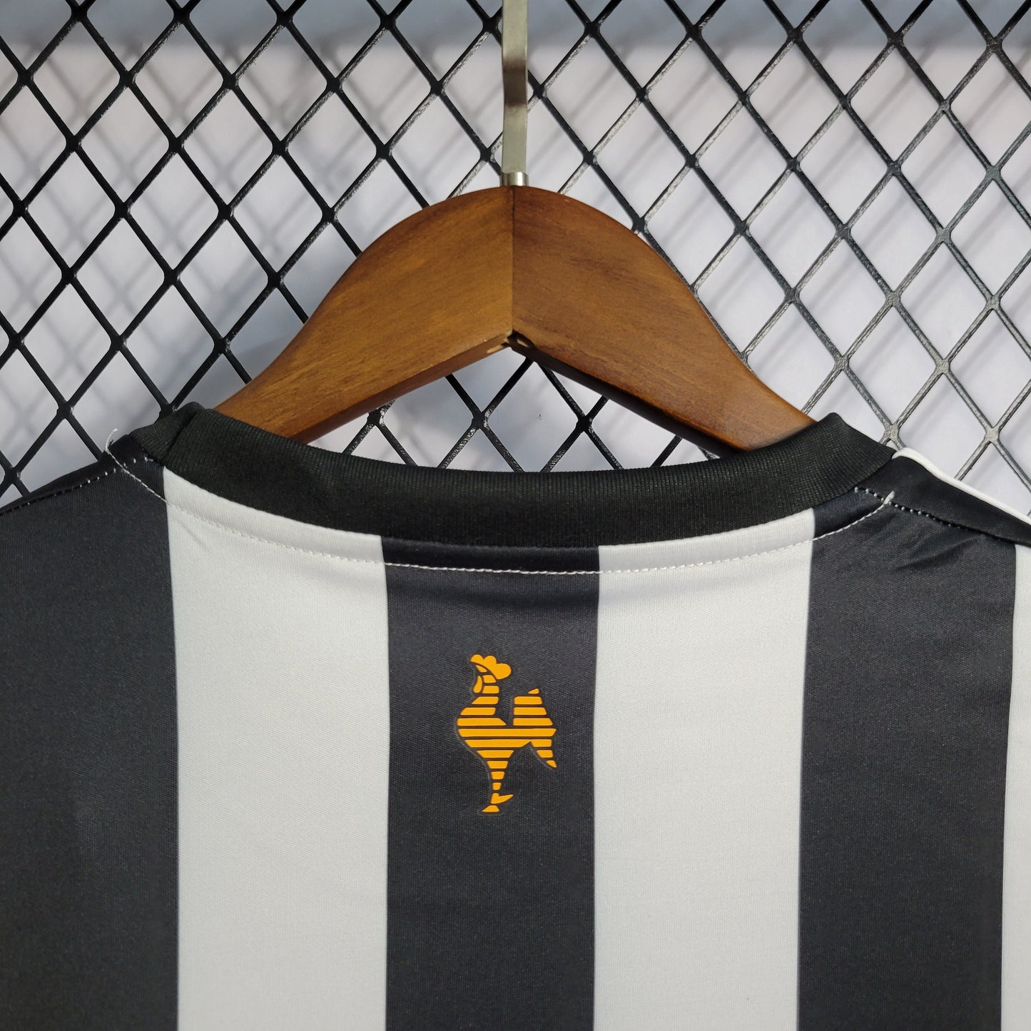 Camisa Atlético Mineiro Titular 22/23 - Versão Feminina