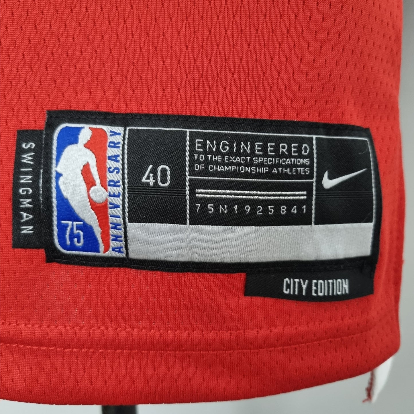 Camisa NBA Chicago Bulls #23 Jordan - 75° Aniversário Red