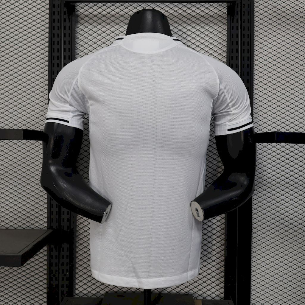 Camisa Newcastle Home 25/26 - Versão Jogador