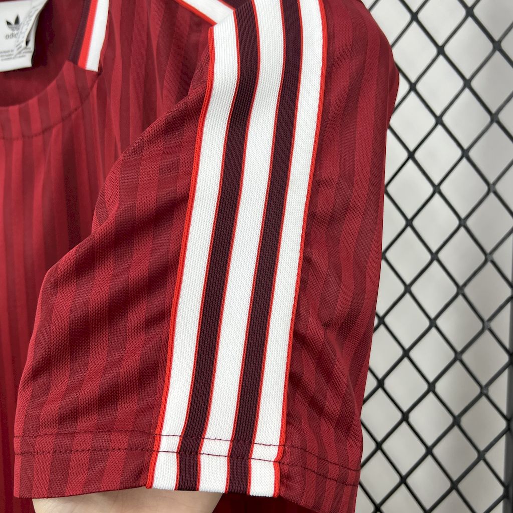 Camisa Bayern De Munique Terrace Icons 25/26  - Torcedor Masculina