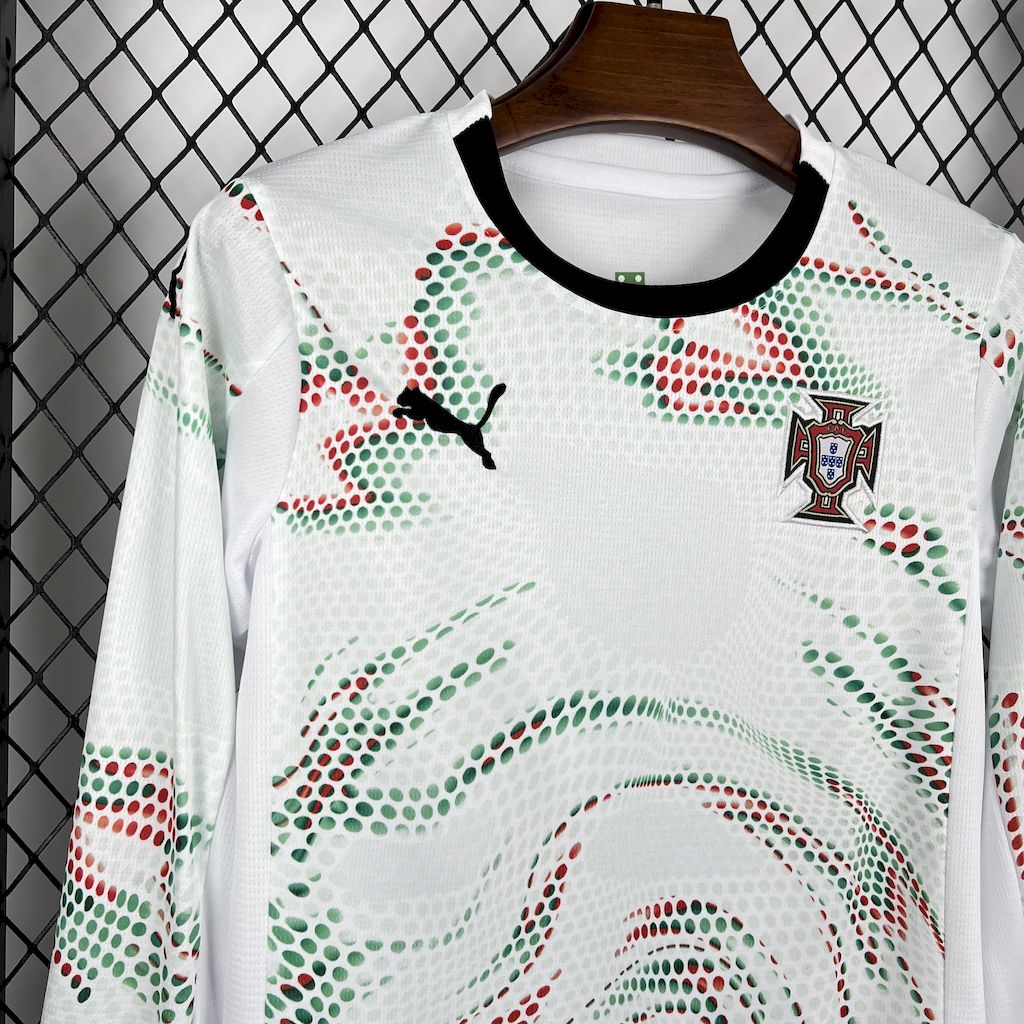 Kit Infantil Portugal Away 25/26 - Manga longa